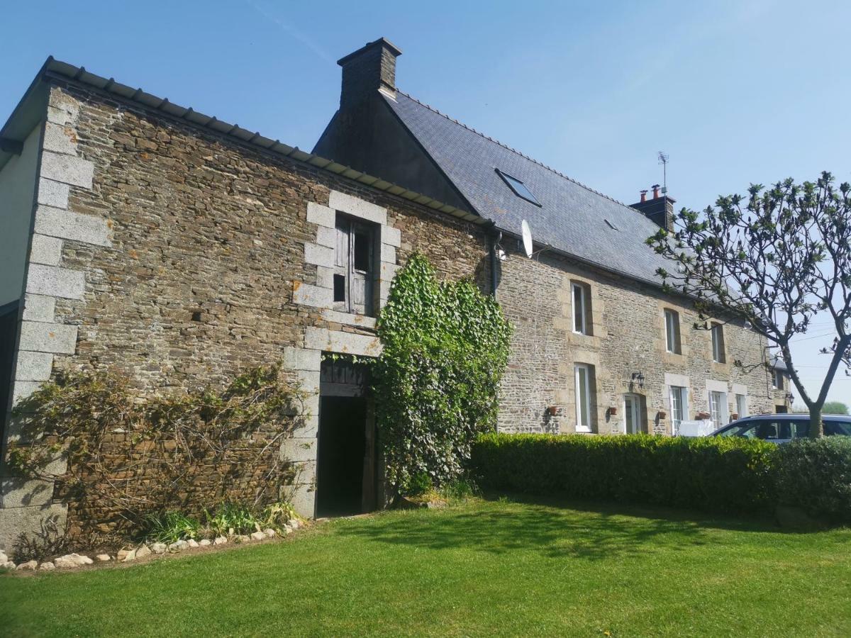 La Loctais Villa Les Portes du Coglais Exterior foto
